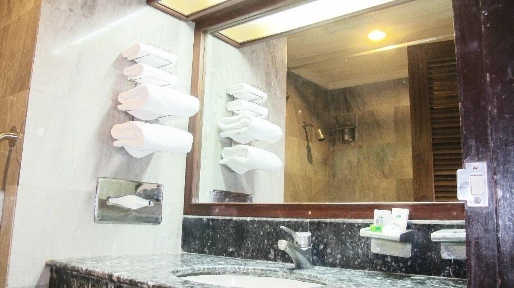 האט יאי Lee Gardens Hotel מראה חיצוני תמונה